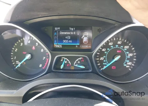 2015 Ford Escape Se z USA, uszkodzony, nr VIN 1FMCU0GX4FUC31789